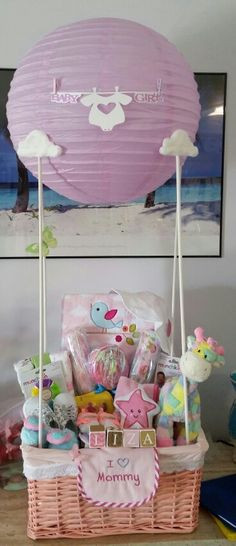 Baby Shower Gift Wrapping Ideas Pinterest
 Geschenk zur Geburt Heißluftballon