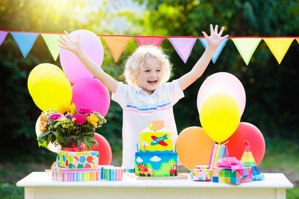 Backyard Birthday Party Ideas For 3 Year Old
 Cute 3 Year Old Birthday Party Ideas for Every Toddler