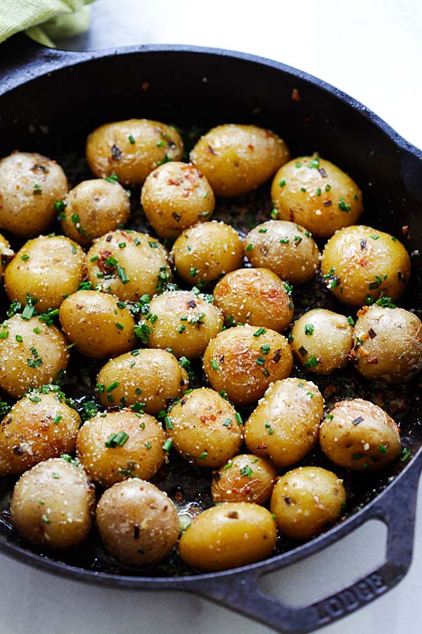 Baked Baby Potatoes Recipes
 Garlic Chive Butter Roasted Potatoes Rasa Malaysia