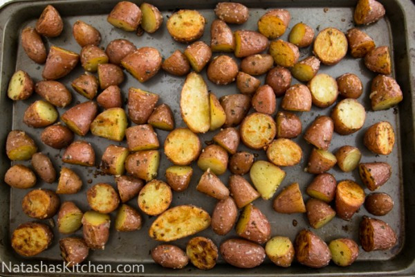 Baked Baby Red Potato Recipes
 Easy Oven roasted baby red potatoes