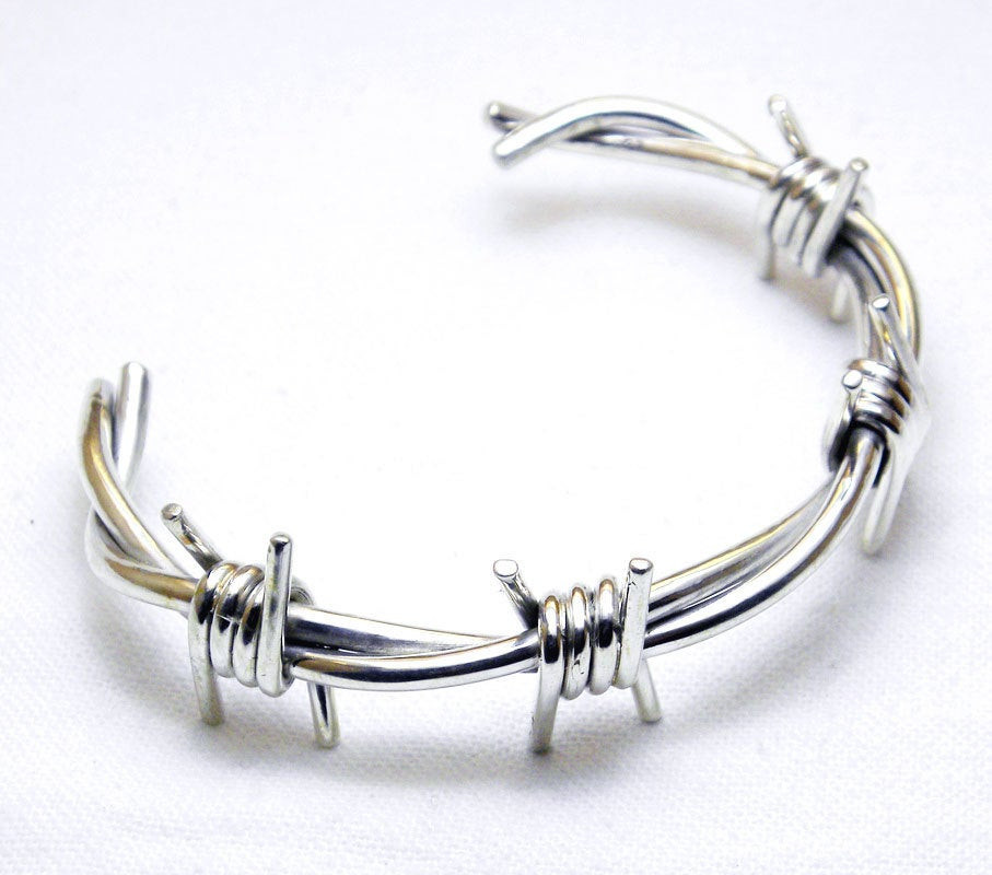 Barbed Wire Bracelet
 Barbed wire bracelet in sterling silver