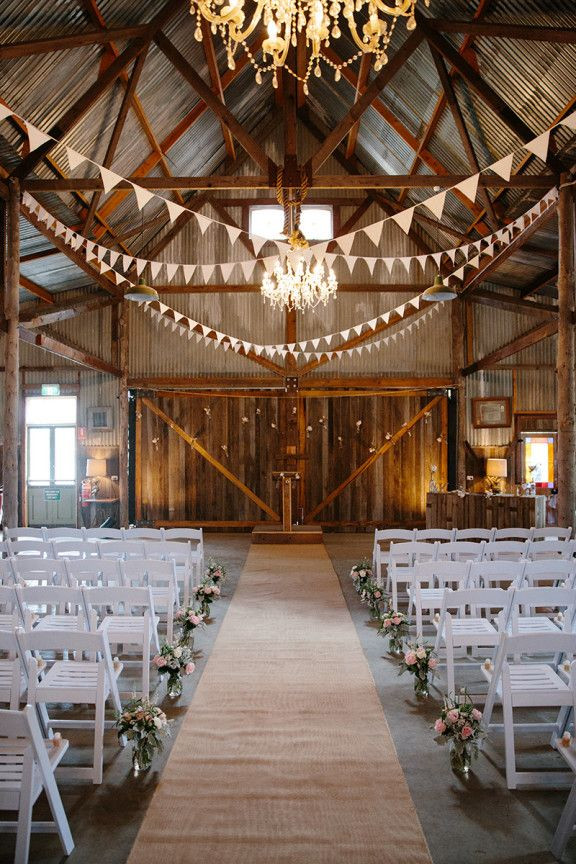 Barn Themed Wedding
 30 Romantic Indoor Barn Wedding Decor Ideas with Lights