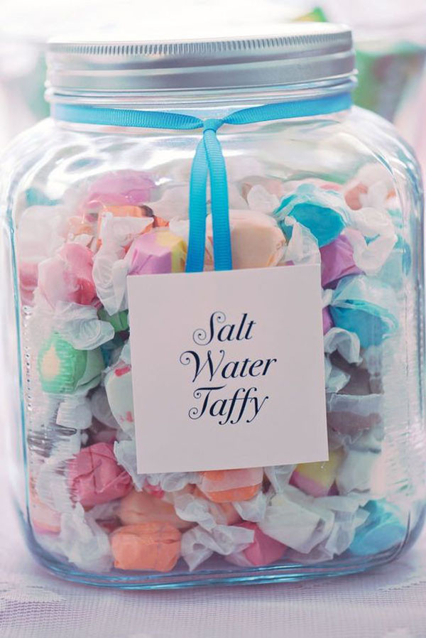 Beach Wedding Party Favors
 10 Fun and Unique Ideas for Beach Wedding Favors