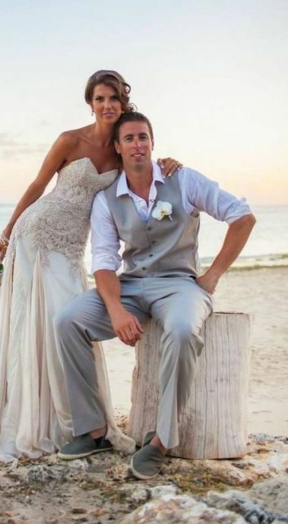 Beach Wedding Suits For Groom
 30 Beach Wedding Groom Attire Ideas