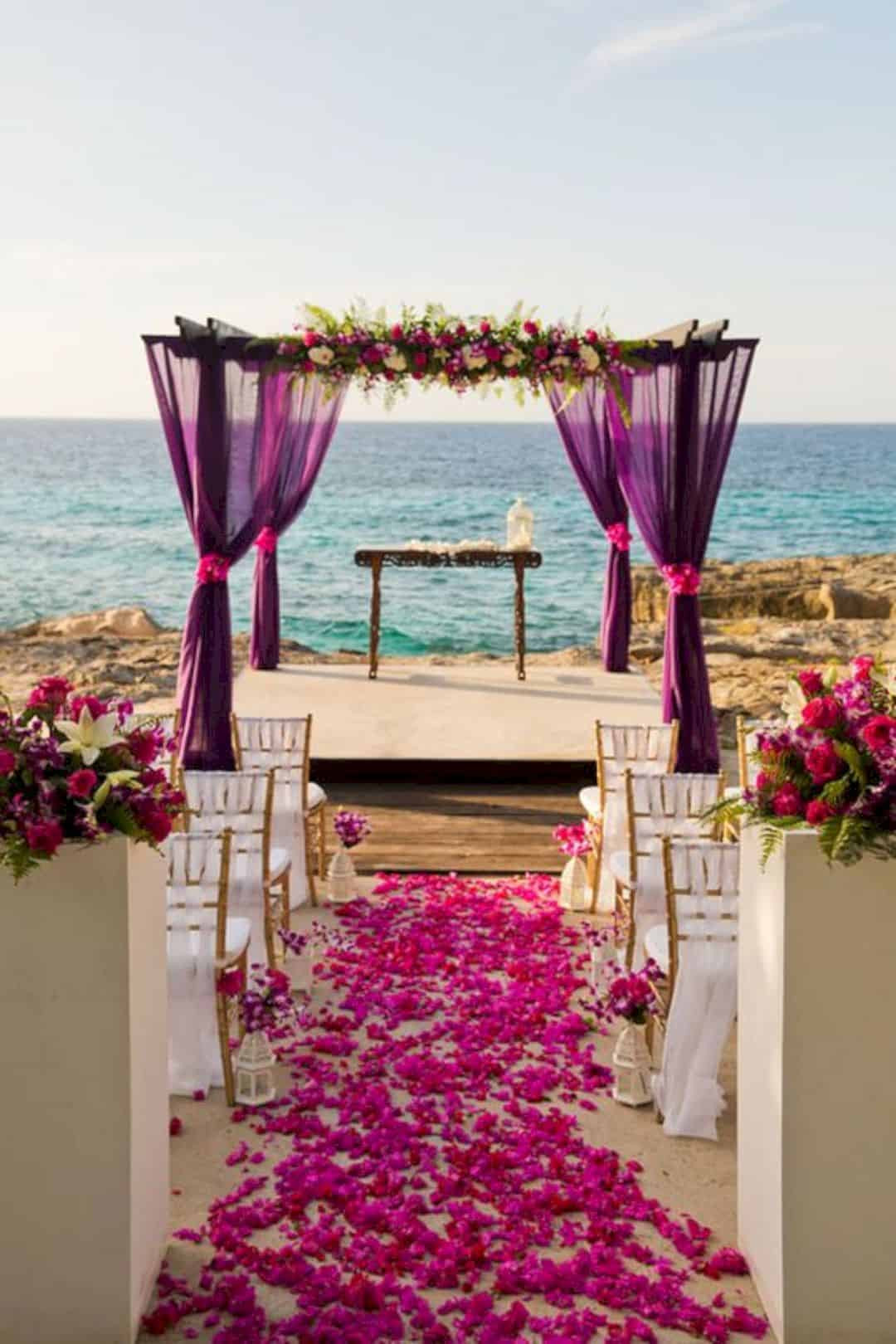 Beach Wedding Table Decorations
 17 Coolest Beach Wedding Ideas