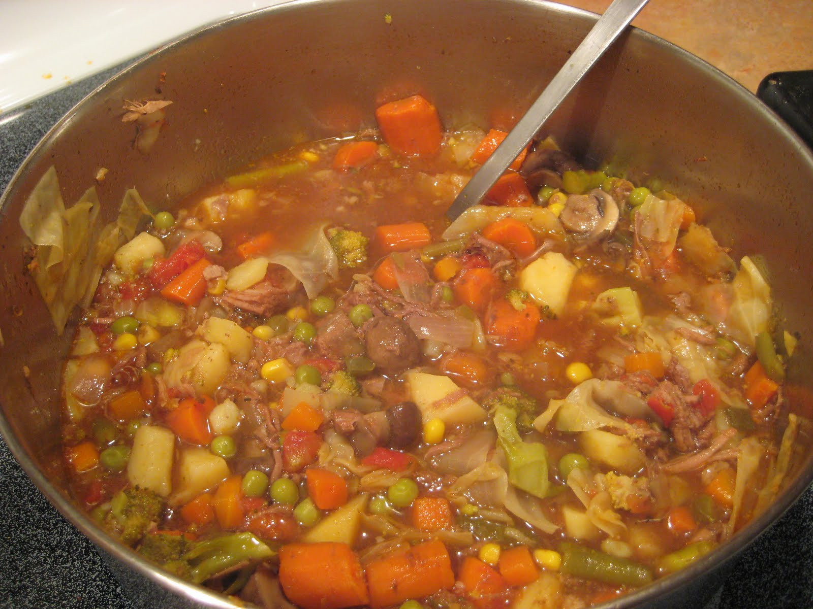 Beef Vegtable Soup
 Will Cook for Shoes Beef Ve able Soup