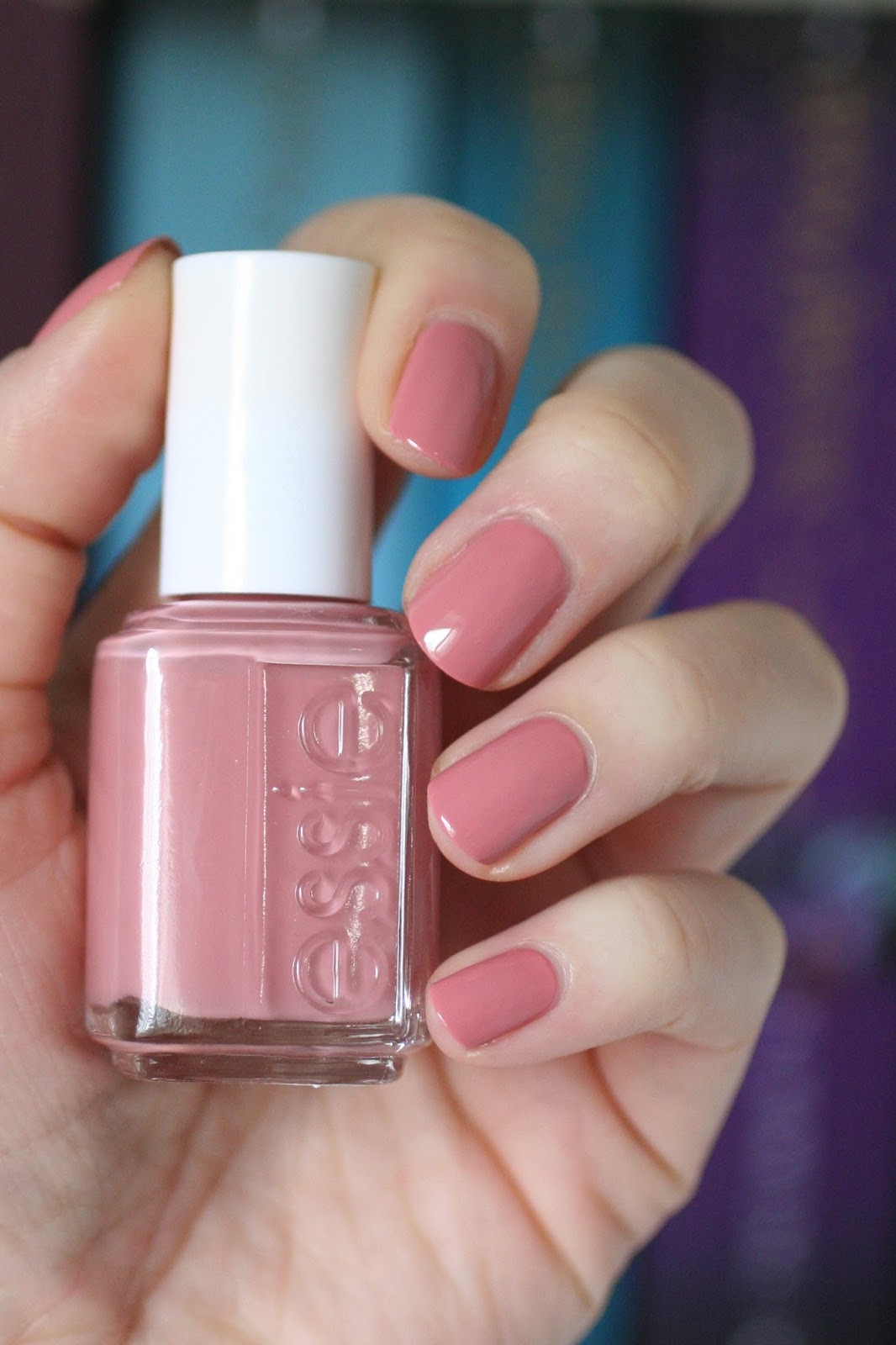 Best Essie Nail Colors
 The Best Selling Essie Polishes of All Time with Swatches