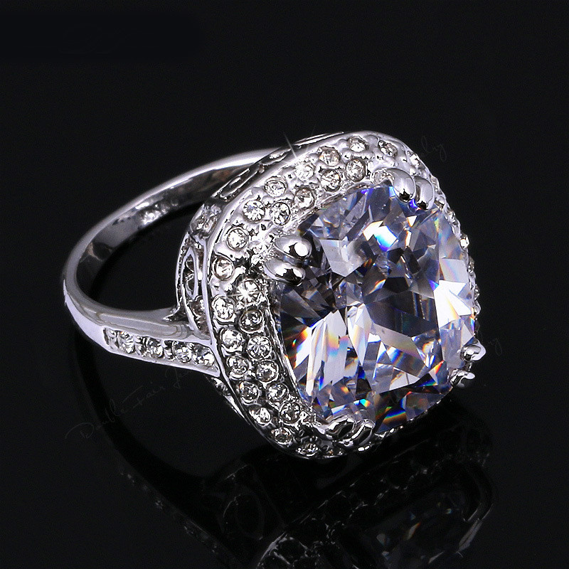 Big Wedding Rings For Women
 Big Crystal Wedding Ring CZ Diamond Fashion Engagement