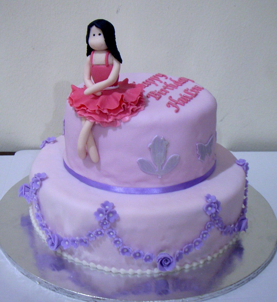Birthday Cake Girl
 Bearylicious Cakes Purple birthday cake with girl
