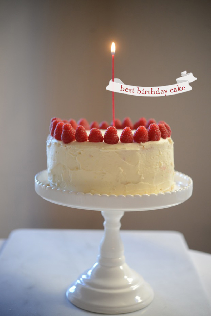 Birthday Cake Video
 Classic Birthday Cake Cupcakes & Cashmere