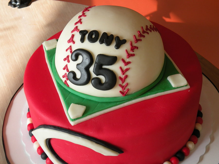 Birthday Cakes Cincinnati
 Cincinnati Reds Birthday Cake CakeCentral