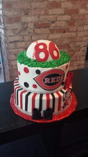 Birthday Cakes Cincinnati
 34 best Cincinnati Reds Cakes images on Pinterest