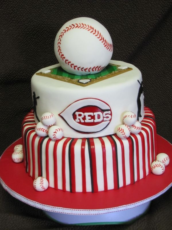 Birthday Cakes Cincinnati
 Cincinnati Reds Cake This is too cute I don t think I