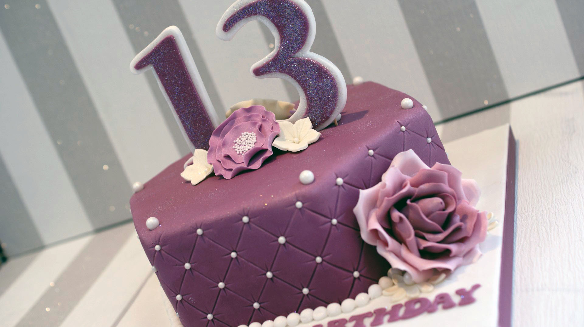 Birthday Cakes For 13 Yr Old Girl
 Pretty 13th Birthday Cake Bakealous