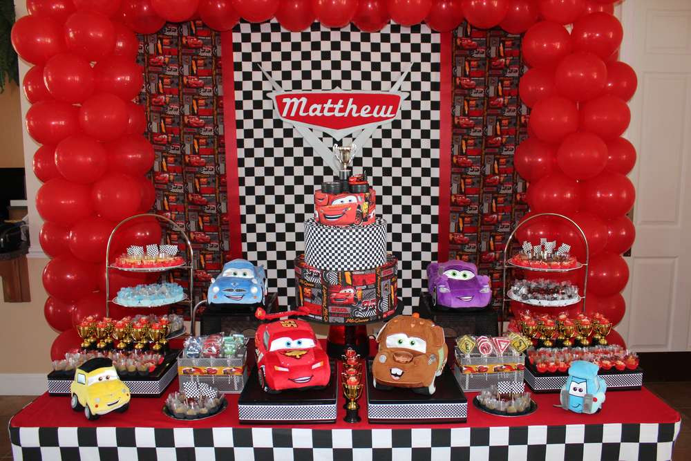 Birthday Car Decorations
 Disney Cars Birthday Party Ideas 1 of 11