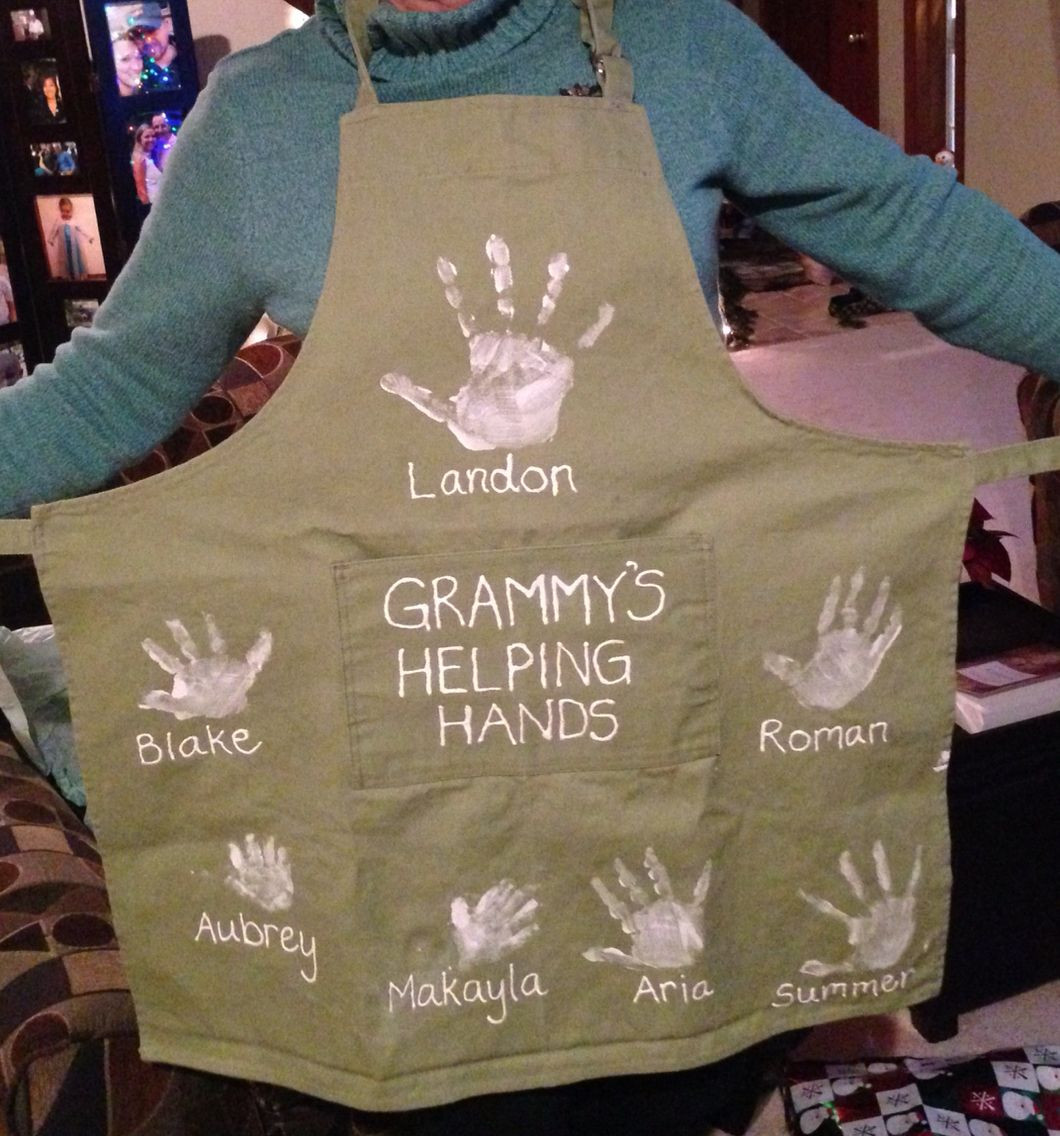 Birthday Gift Ideas For Grandma From Grandchildren
 Handprint apron t for Grandma