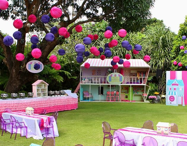 Birthday Party Ideas For 6 Year Old
 A dollhouse themed party garden set up