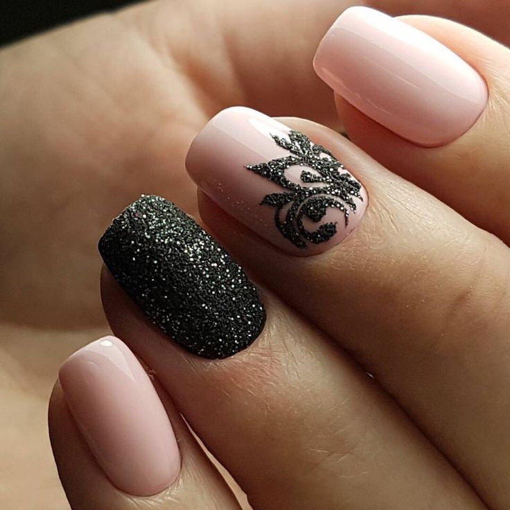 Black And Glitter Nail Designs
 Beautiful Black Nail Art Designs To Try Out Right Now