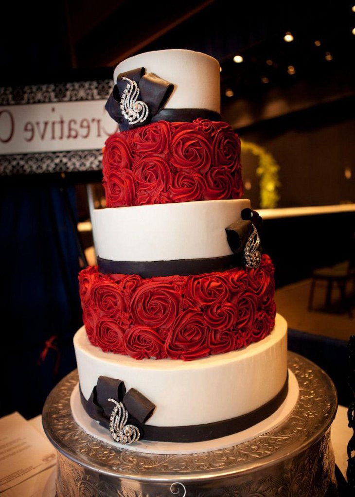Black White And Red Wedding Cakes
 33 Amazing Red And White Centerpieces For Weddings