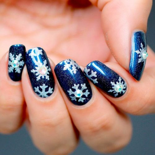 Blue Christmas Nail Designs
 Christmas Nails To plete Your Unfor table Holiday Image