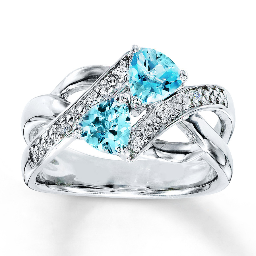 Blue Wedding Rings
 Dreamy wedding jewelry for him and her in colorful Topaz