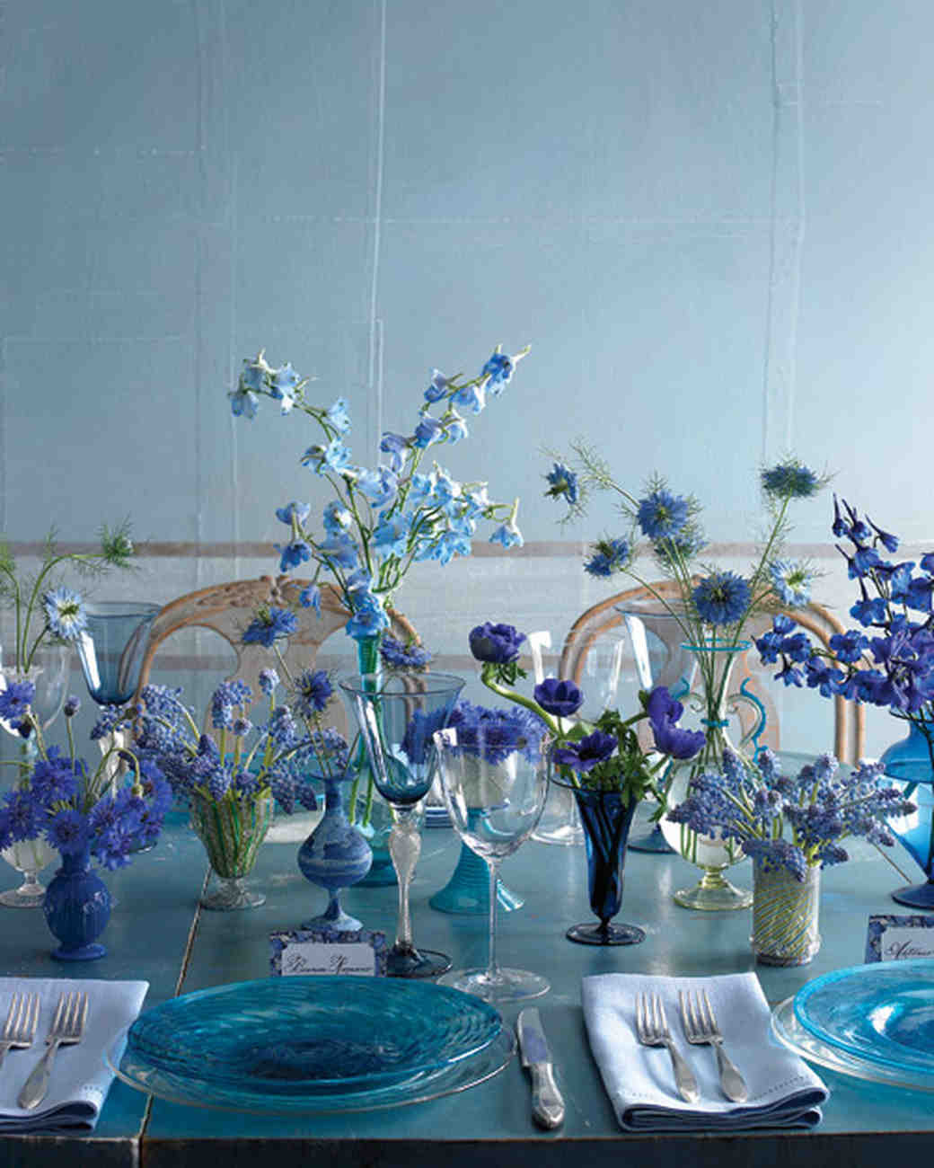 Blue Wedding Table Decorations
 Modern Wedding Centerpieces