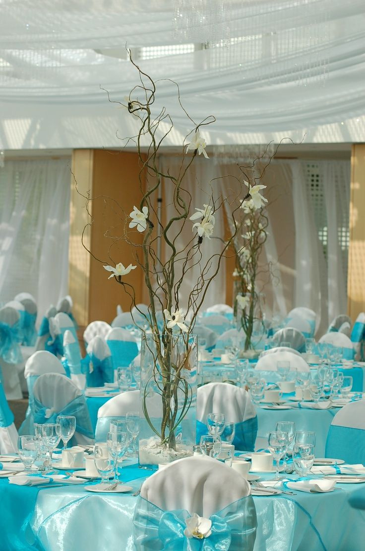 Blue Wedding Table Decorations
 Gives Charm With Blue Wedding Decorations