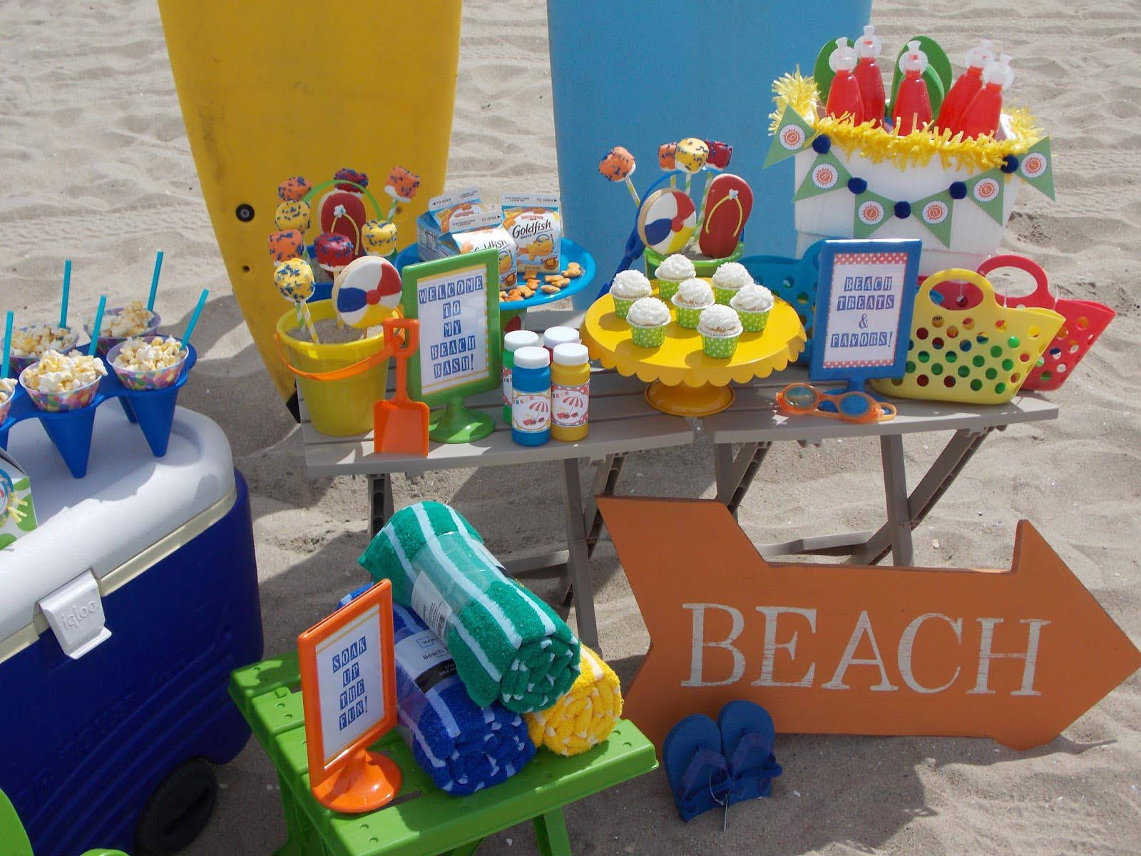 Boy Beach Party Ideas
 Beach Themed Kid Birthday Party