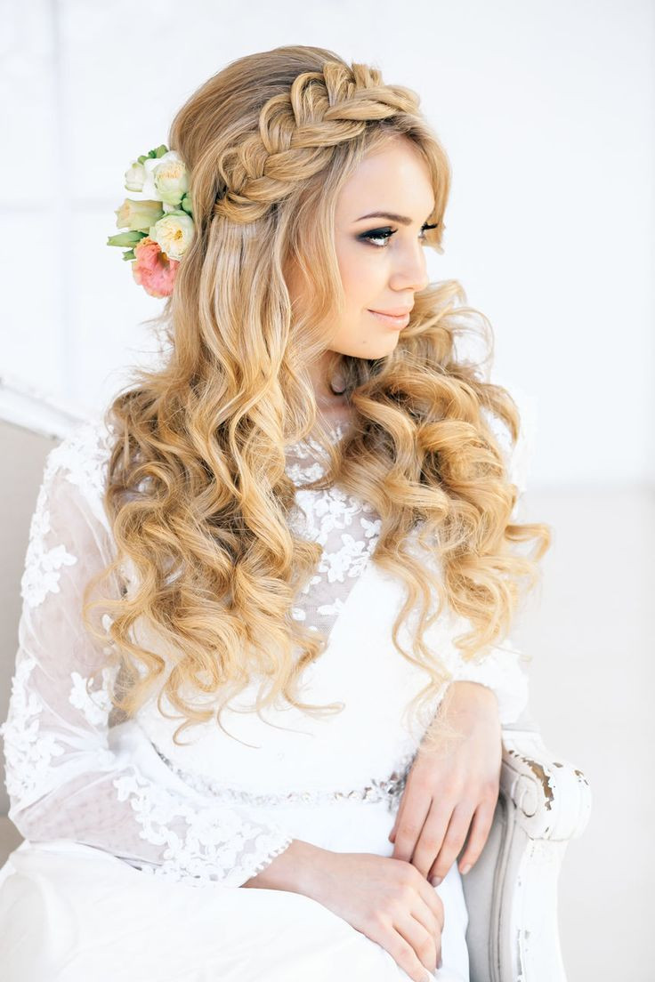 Braided Bridesmaid Hairstyles
 Romantic braid and curls via elstile