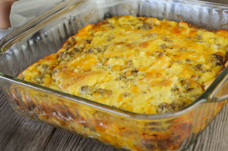 Breakfast Casserole With Bread
 Egg and Sausage Breakfast Casserole Recipe using White Bread