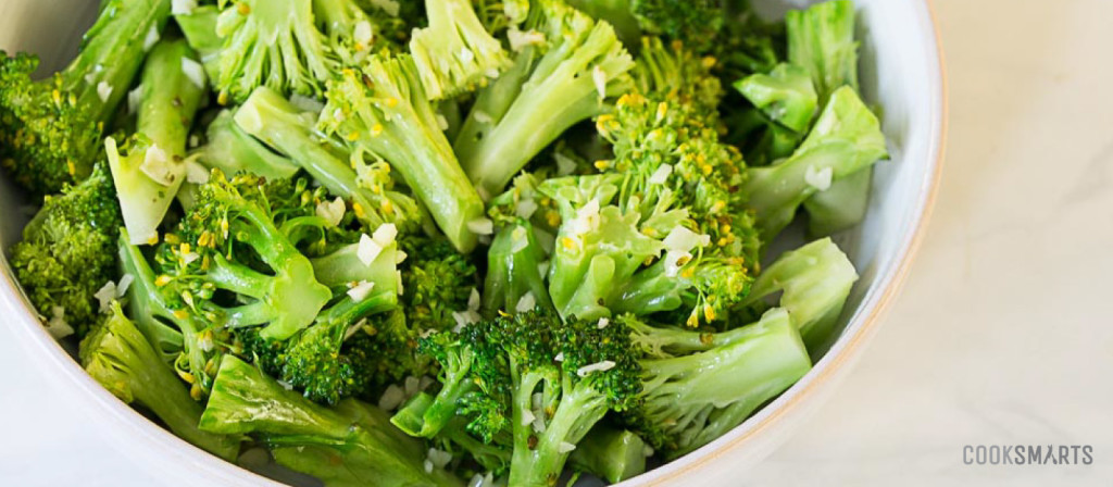 Broccoli In Microwave
 Quick & Easy Lemon Garlic Broccoli