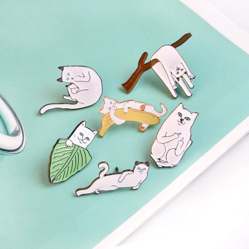 Brooches Cute
 Personality Creative Posture Quirky Cute Big Lazy Cat