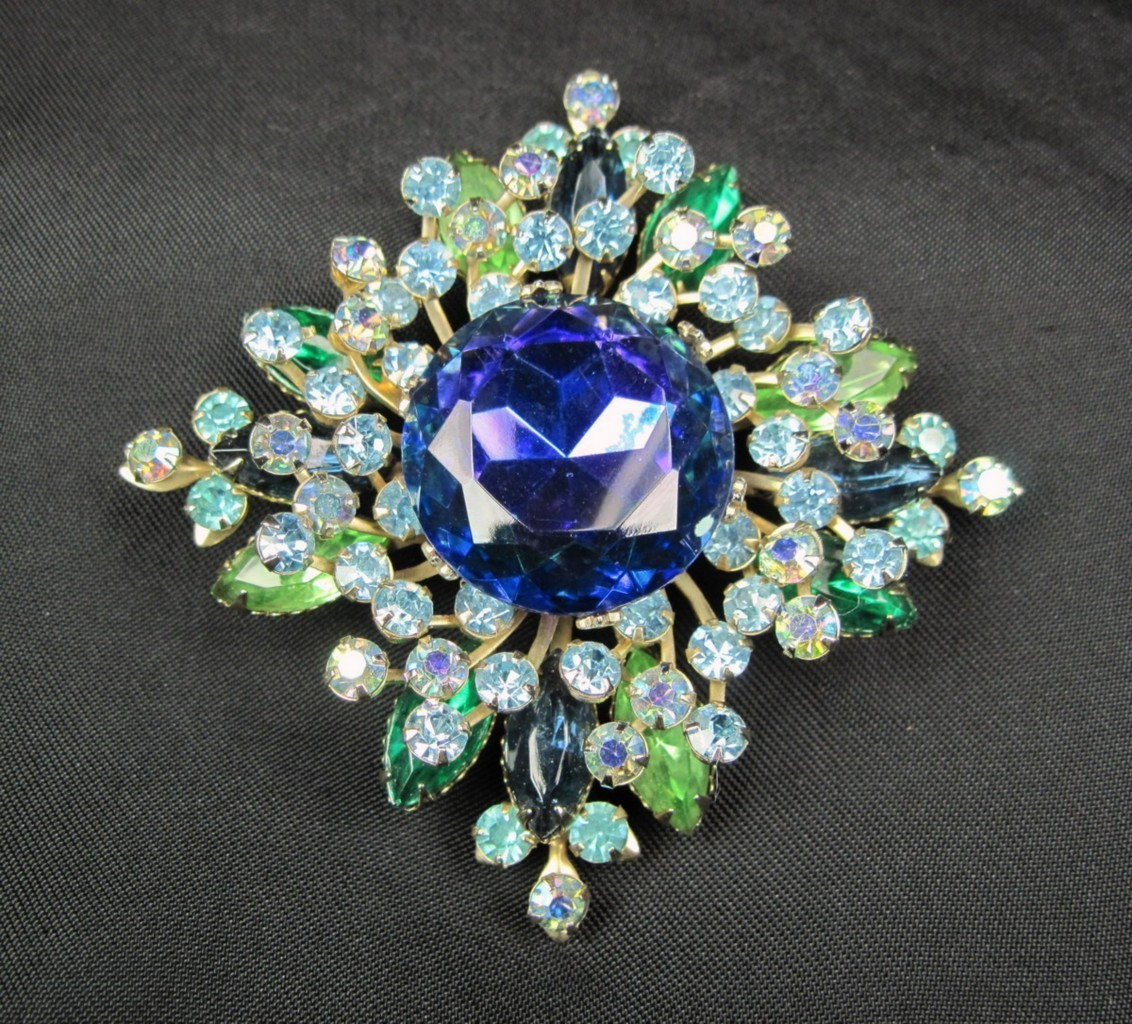 Brooches Jewellery
 Vintage Costume Jewelry Sterling Silver & More