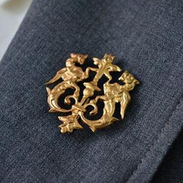 Brooches Pin
 Broche Vintage Pin Up Brooches For Women Lapel Men Dragon