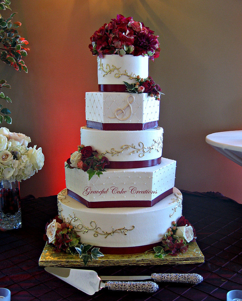 Burgundy Wedding Cakes
 Wedding Ideas Burgundy and Bling Wedding Theme