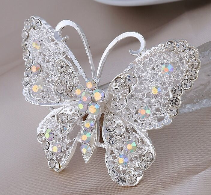 Butterfly Brooches
 LARGE SILVER WHITE FILIGREE BUTTERFLY CZ DIAMANTE