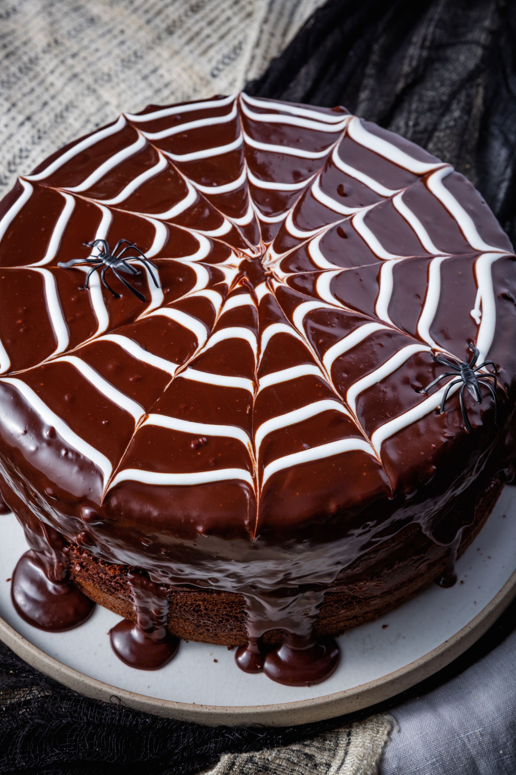 Cakes For Halloween
 17 Easy Halloween Recipes Gross and Scary Halloween Food