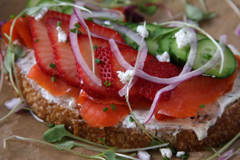 Can Dogs Eat Smoked Salmon
 Super Easy Summer Smoked Salmon Sandwiches