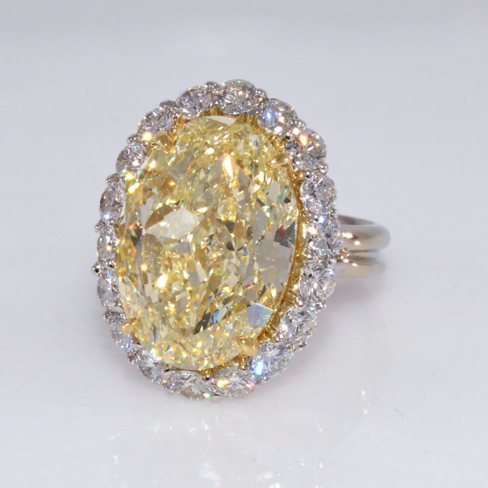 Canary Diamond Engagement Rings
 12 71 carat GIA Canary Yellow Diamond with 2 88cts Diamond