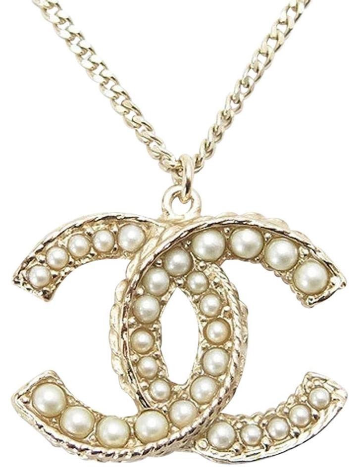 Chanel Pendant Necklace
 Chanel Pearl Gold Pendant Cc Logo Classic Charm Jumbo Xl