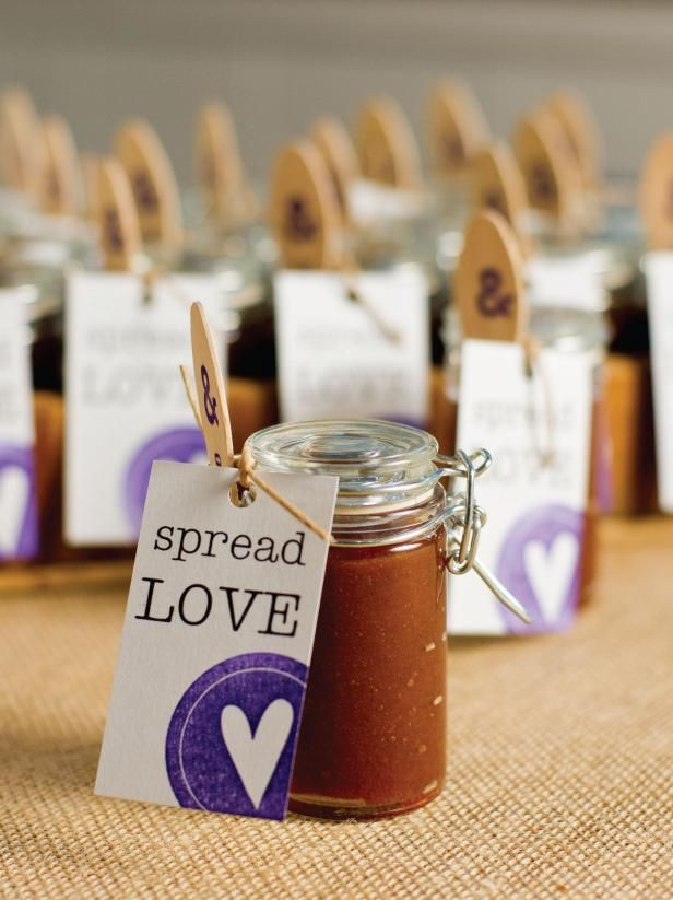Cheap Wedding Favor Ideas DIY
 14 DIY Wedding Favors Your Guests Will Actually Want