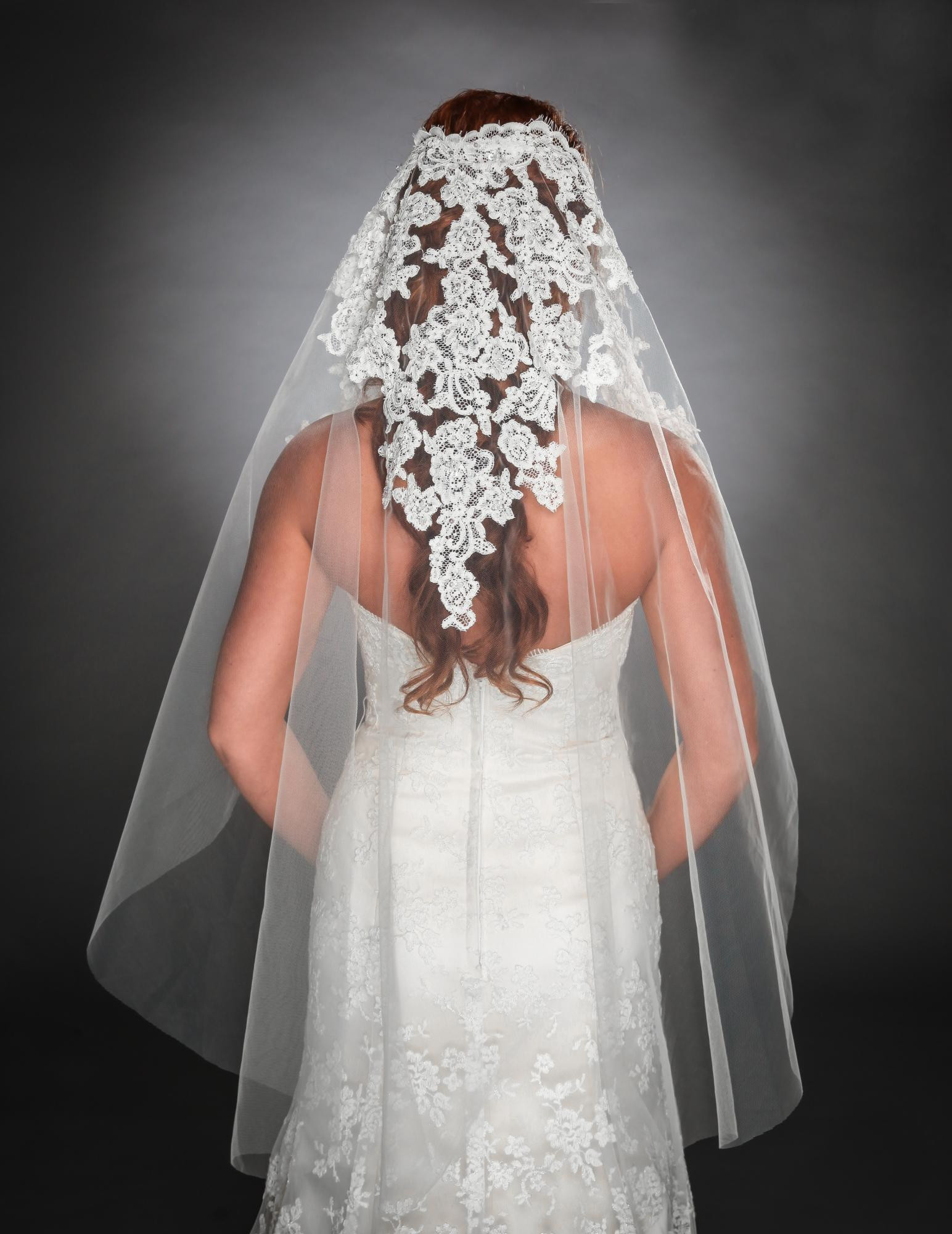 Cheap Wedding Veils
 Cheap White Ivory Short Wedding Veils 2015 Applique