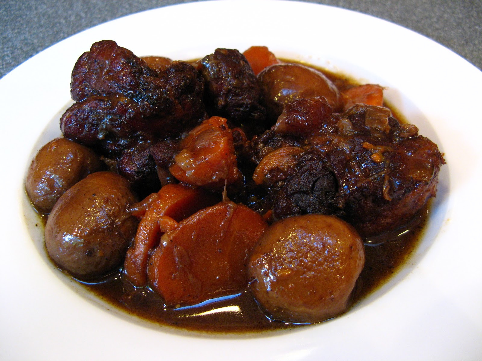 Chinese Oxtail Stew
 Duck Soup Easy Slow Cooker Chinese Oxtail Stew 燜牛尾 Man1