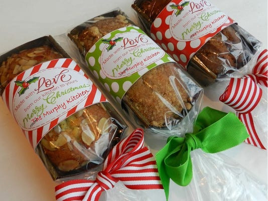 Christmas Bread Gifts
 Make your holidays sweeter by making your own edible ts