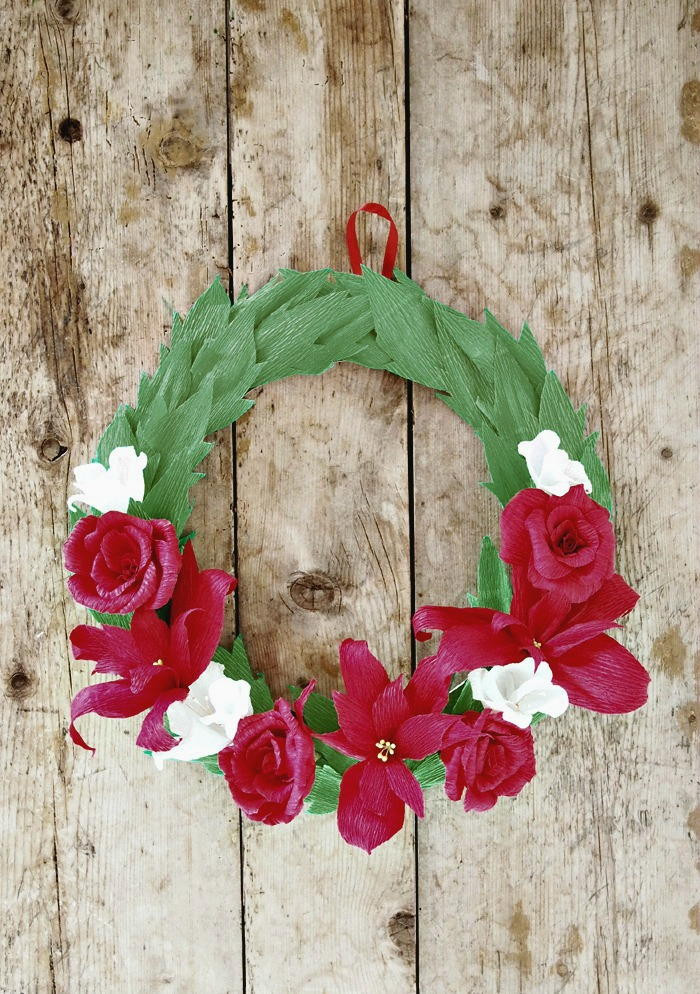 Christmas Decoration Craft Ideas
 Crepe Paper Floral Christmas Wreath