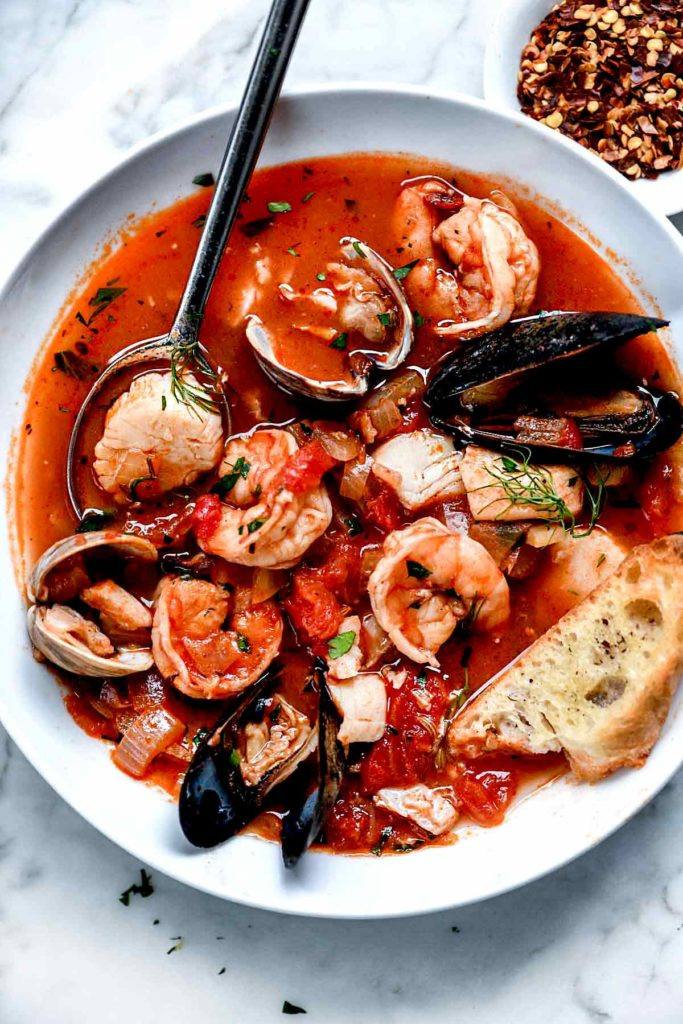 Cioppino Seafood Stew
 Ina Garten s Easy Cioppino Recipe