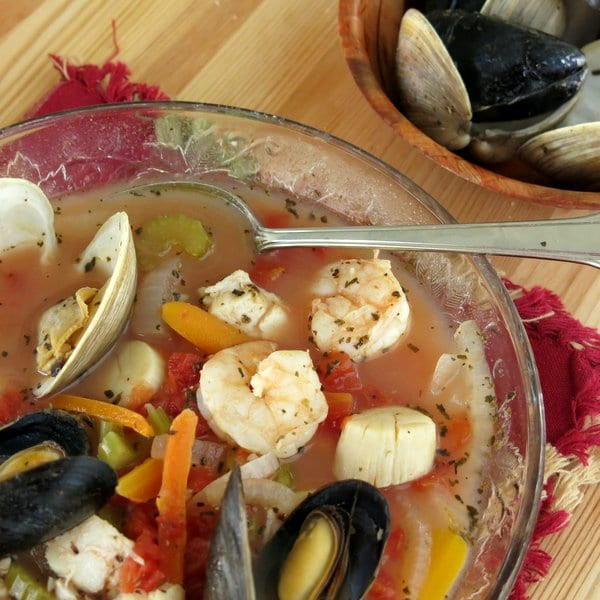 Cioppino Seafood Stew
 Italian Seafood Soup Cioppino Recipe The Dinner Mom
