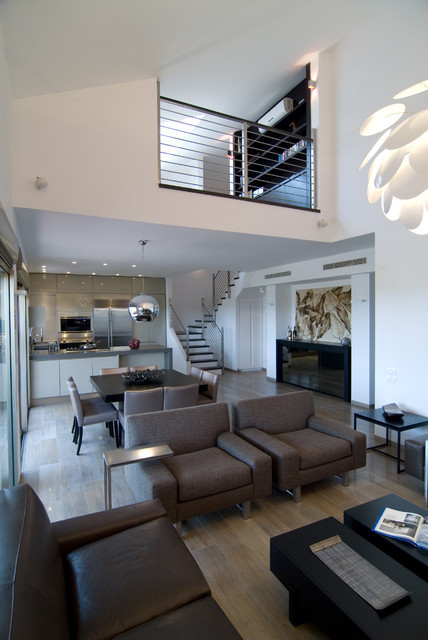 Contemporary Living Room Ideas
 an urban penthouse