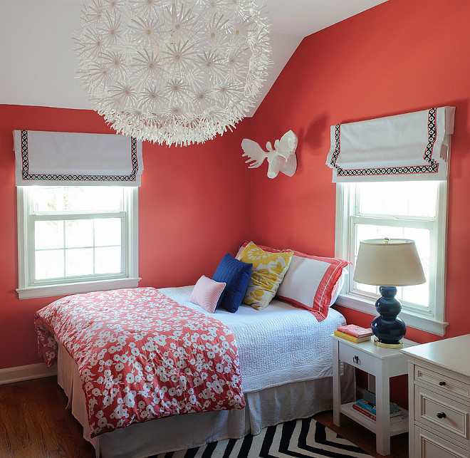 Coral Color Bedroom
 2019 Pantone Color of the Year Living Coral
