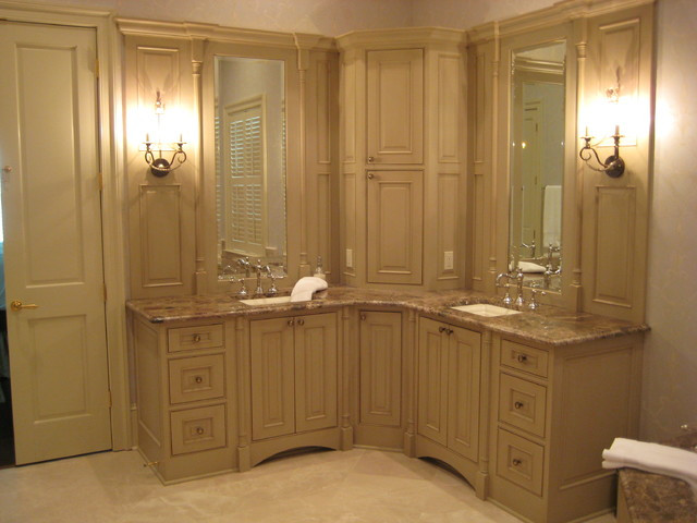 Corner Cabinets For Bathroom
 Master Bathroom Corner Space Traditional Bathroom